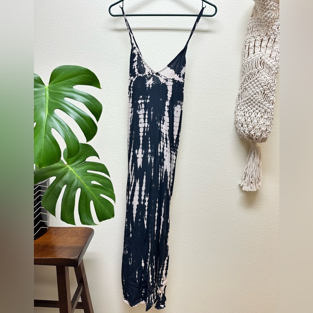 Old Navy Black and White Patterned Dress